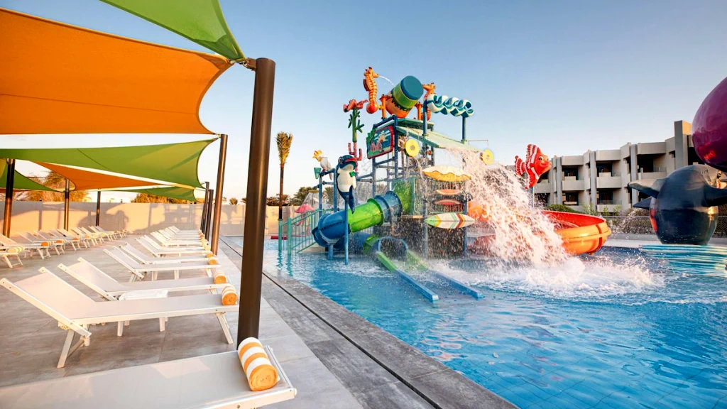 الفندق بيراميزا بيتش ريزورت - شرم الشيخ